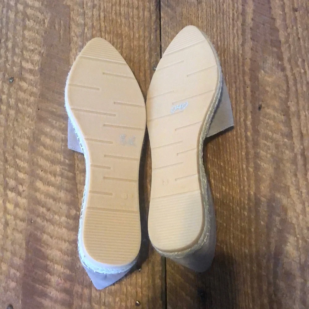 Macarena Collection taupe suede